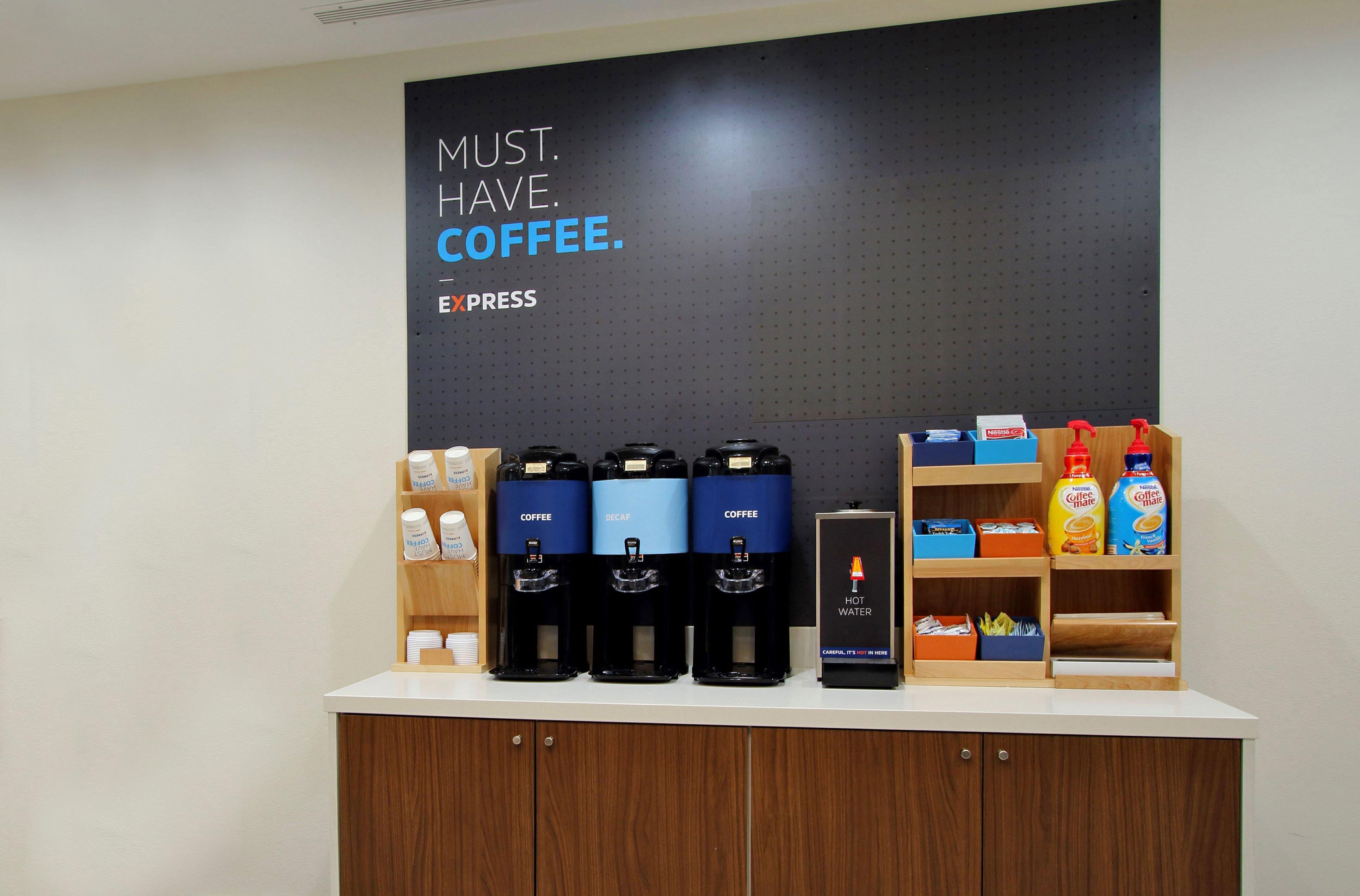 Holiday Inn Express Hotel & Suites Mcpherson By Ihg Eksteriør bilde